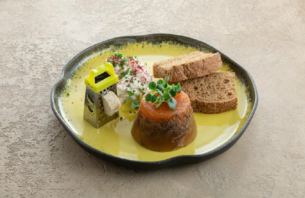 MAL ƏTİNDƏN XOLODES, XARDAL VƏ XAMA SOUSLU