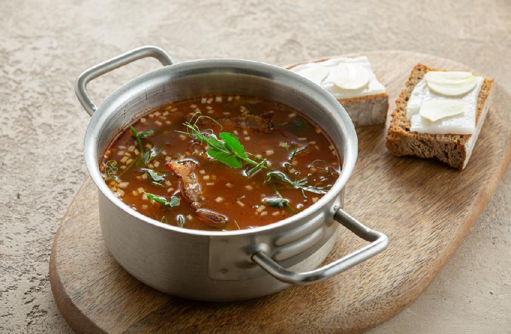 BORŞ, DONUZ ƏTİ İLƏ